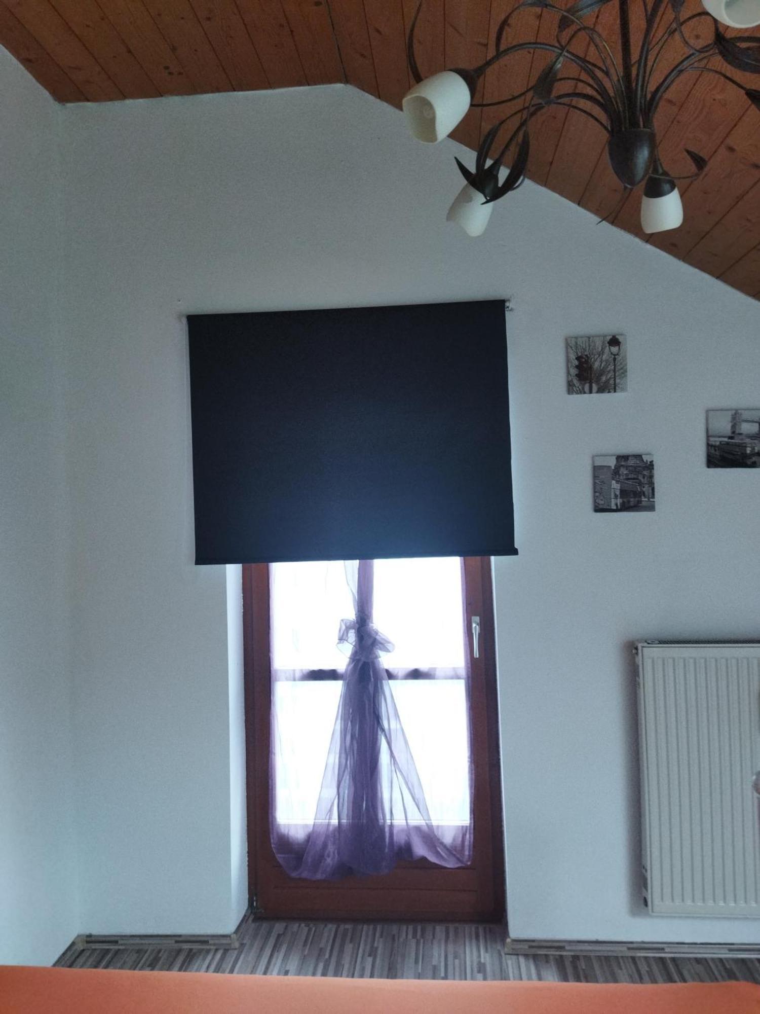 Aussergewöhnliche Atelierfereinwohnung mit Balkon an der Donau Winzer Exterior foto